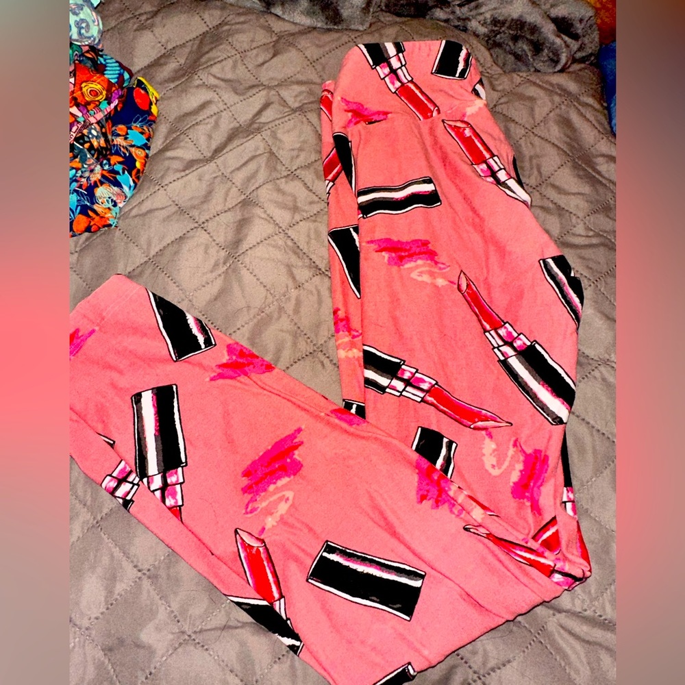 Lularoe Buttery Soft One Size EXCELLENT CONDITION
